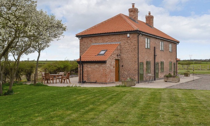 Bircotes Cottage | 2 bedroom accommodation in Ranby, near Retford