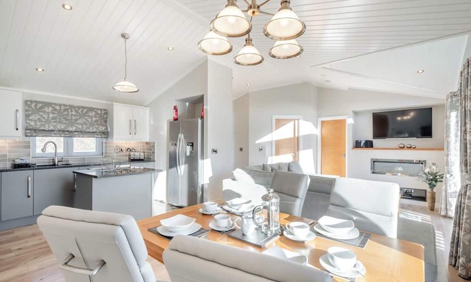 Dumfries Ski Chalet | 2 bedroom accommodation in Dumfries, Dumfries & Galloway