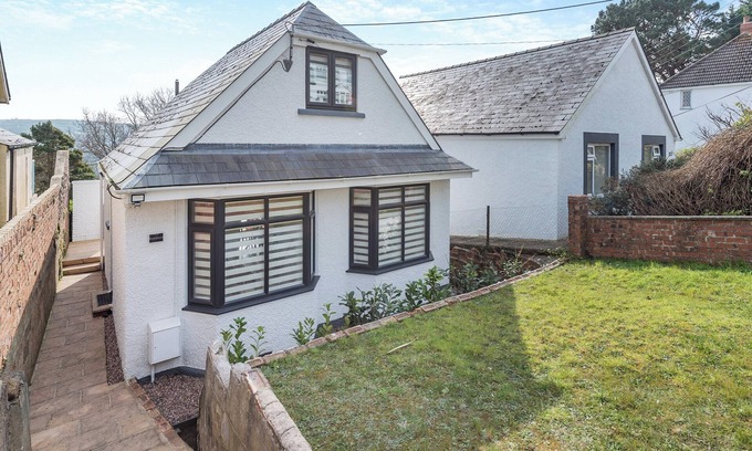 Goodwick Cottage | 2 bedroom accommodation in Goodwick