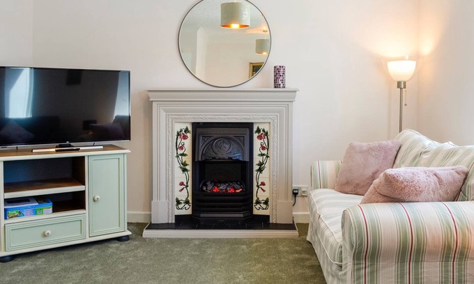 Montrose Cottage | 2 bedroom accommodation in Montrose