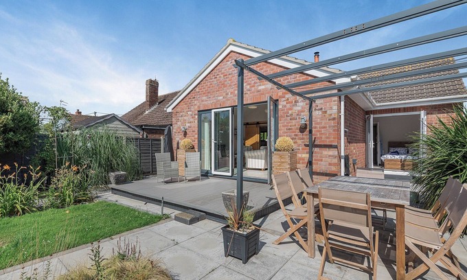 Chapel Saint Leonards Cottage | 2 bedroom accommodation in Chapel St Leonards, near Skegness