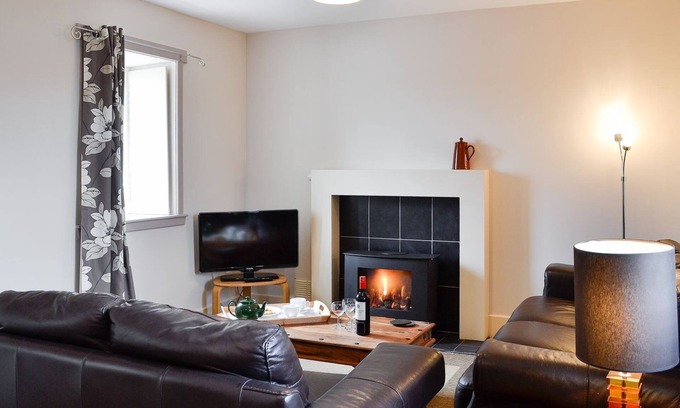 Lunan Cottage | 2 bedroom accommodation in Lunan Bay, near Montrose
