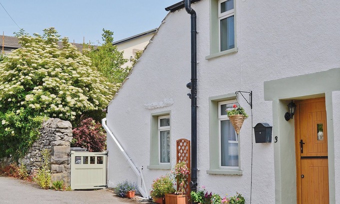 Baycliff Cottage | 2 bedroom accommodation in Baycliff