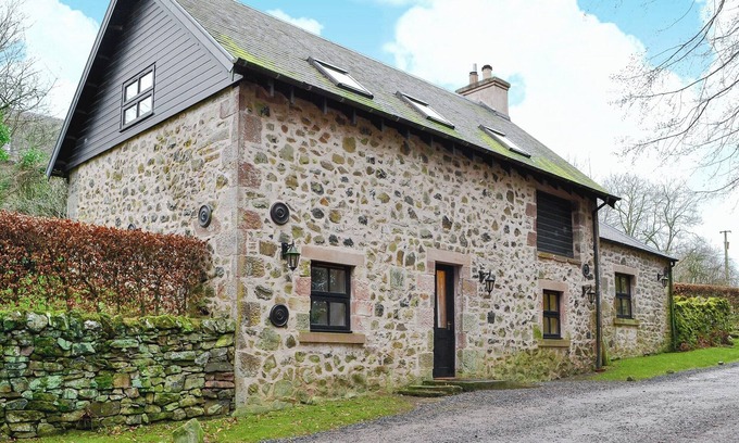 Jedburgh Cottage | 2 bedroom accommodation in Lanton, near Jedburgh