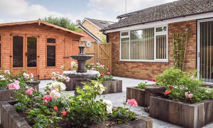 Wellesbourne Cottage | 2 bedroom accommodation in Wellesbourne, near Stratford-Upon-Avon