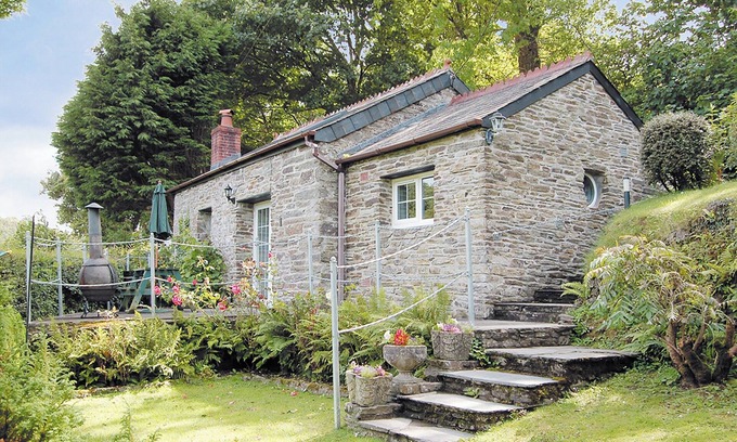 Bodmin Cottage | 2 bedroom accommodation in Polbrock, Washaway