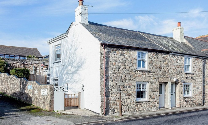 Lelant Cottage | 2 bedroom accommodation in Lelant