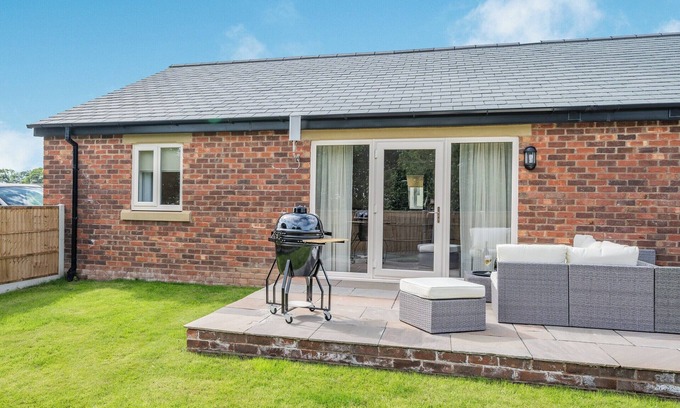 Lytham St. Anne's Cottage | 2 bedroom accommodation in Lytham