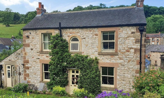 Bonsall Cottage | 2 bedroom accommodation in Bonsall, near Matlock
