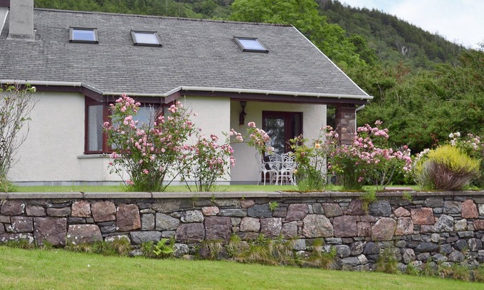 Nostie Cottage | 2 bedroom accommodation in Balmacara, By Kyle of Lochalsh, near Plockton