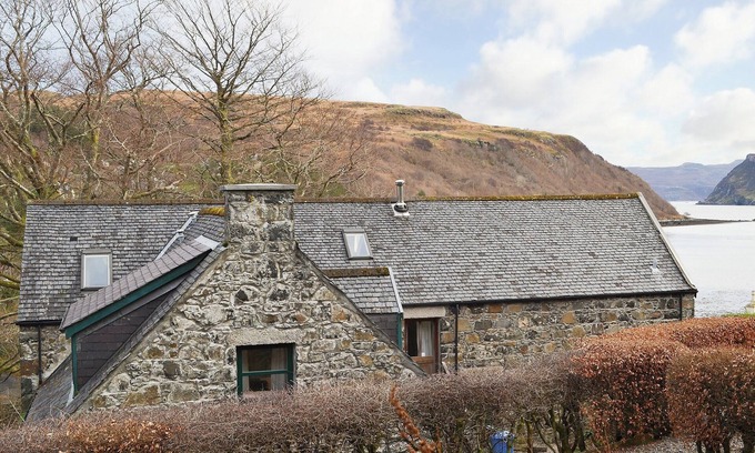 Achachork Cottage | 2 bedroom accommodation in Portree
