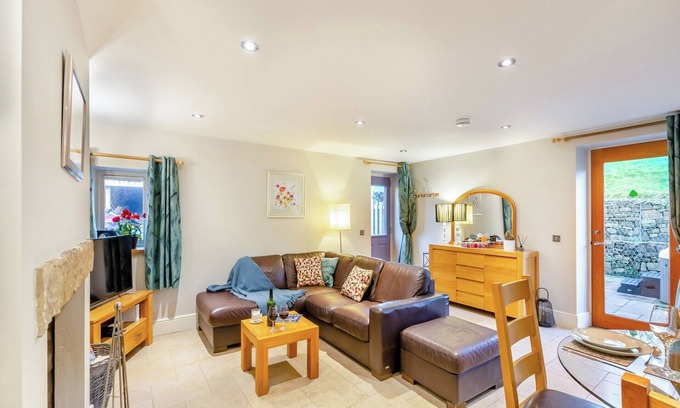 Fence Cottage | 2 bedroom accommodation in Sabden