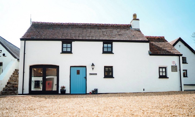 Lydstep Cottage | 2 bedroom accommodation in Lydstep, near Tenby