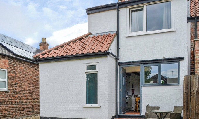 Withernwick Cottage | 2 bedroom accommodation in Withernwick, near Hornsea