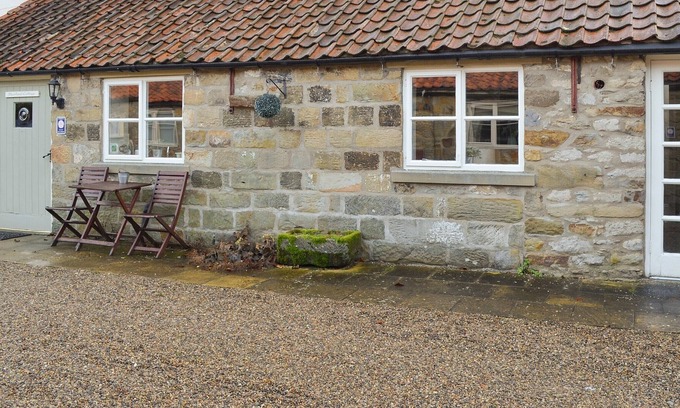 Hutton le Hole Cottage | 2 bedroom accommodation in Hutton-le-Hole, near Kirkbymoorside