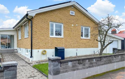 Vimmerby Apartment | 2 Bedroom Amazing Apartment In Vimmerby