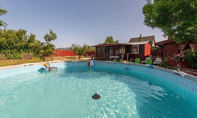 Municipality of Gracac House | 2 bedroom amazing home in Kijani