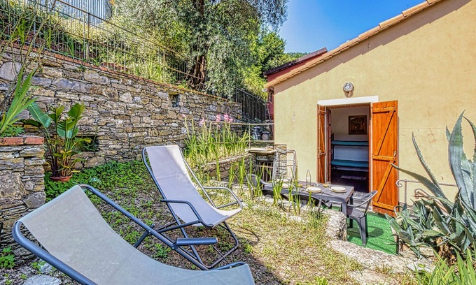 Uscio House | 2 bedroom amazing home in Uscio