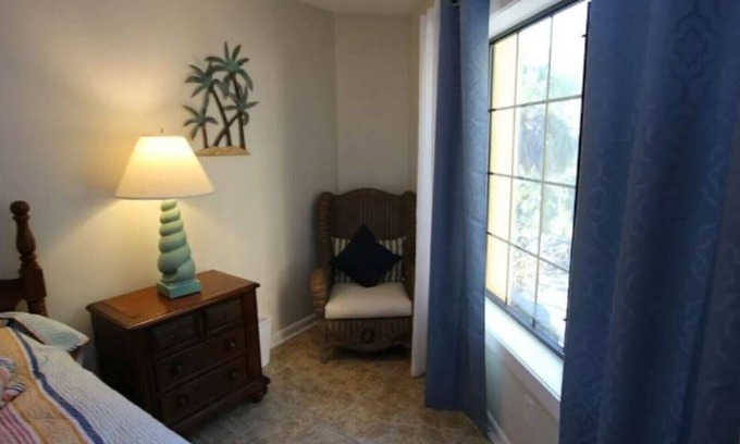 Hilton Head Island Condo | 2 Bedroom and 2 Bath Condo unit in Ocean Walk villas
