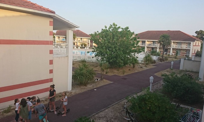 Le Verdon-sur-Mer Apartment | 2-bedroom apartment for 5 people