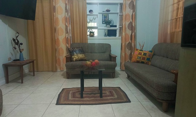 Port of Spain Apartment | 2-bedroom apartment with WiFi, AC in Port of Spain
