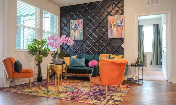 Daytona Beach Apartment | “2-Bedroom Apartment in Wonderful Daytona Beach with Luxe Amenities—Stay Grand!”