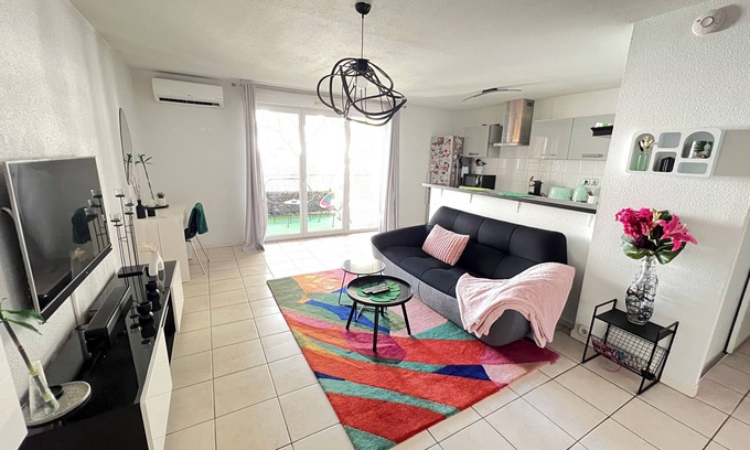 Cugnaux Apartment | 2-bedroom apartment