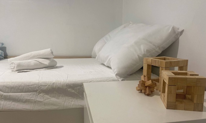 Cabbagetown South Apartment | 2 bedroom apartment in downtown Toronto