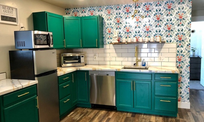 Fruita Apartment | 2 bedroom apartment in Downtown Fruita with bike storage!