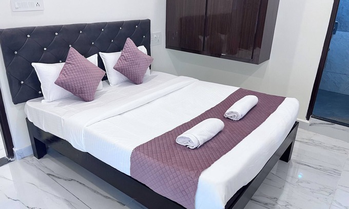 Tirupati Apartment | 2-bedroom apartment in beautiful Tirupati with WiFi, AC