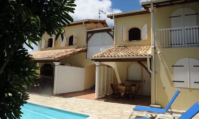 Sainte-Anne Apartment | 2-bedroom apartment in small residence with swimming pool