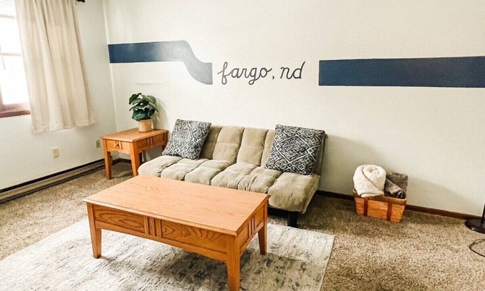 Roosevelt Apartment | 2 Bedroom Apartment near NDSU (APT 1)