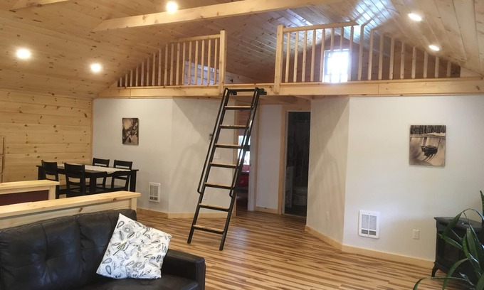 Lake Placid Apartment | 2 bedroom apartment with deck, hot tub and fenced in yard