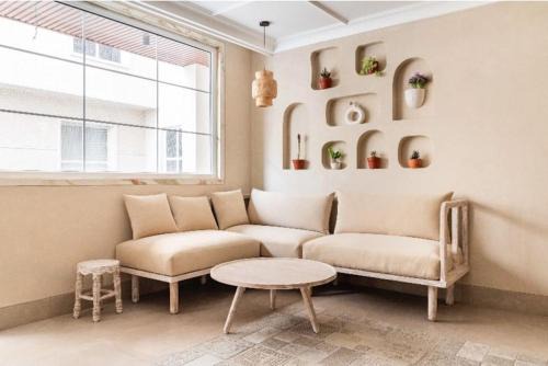 Jaipur Apartment | 2 Bedroom Apartment with Balcony AASA STAYS