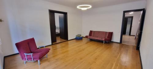 Vake Apartment | 2 Bedroom Appartment in the Embassy District - Vake