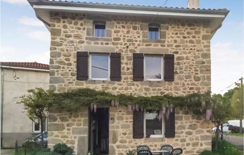 Bas-en-Basset House | 2 Bedroom Awesome Home In Bas-En-Basset