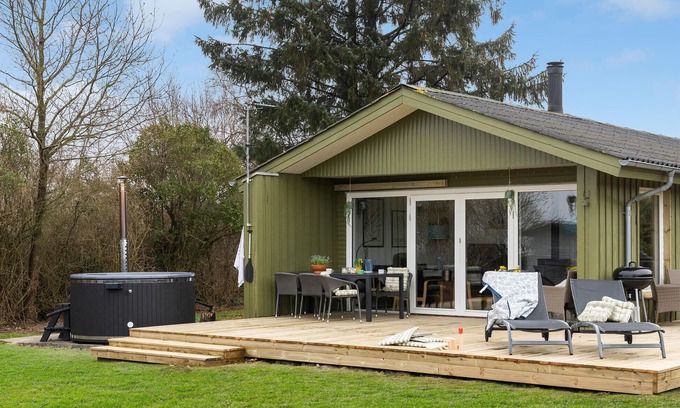 Skastrup Strand House | 2 bedroom awesome home in Bogense