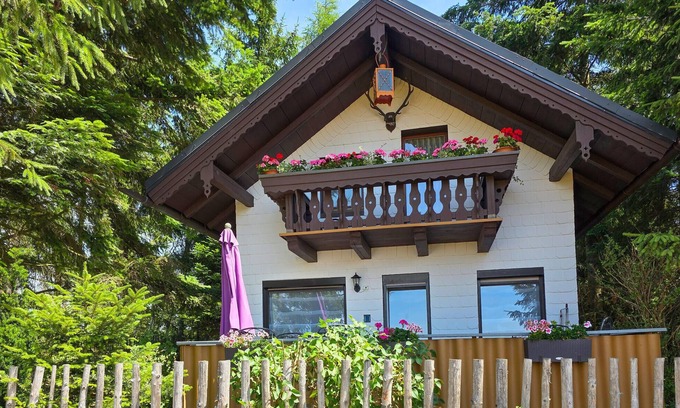Gahma House | 2 bedroom beautiful home in Remptendorf