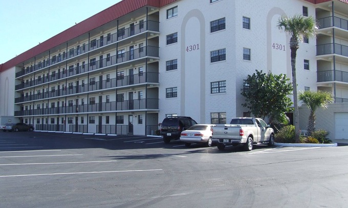 New Smyrna Beach Condo | 2-bedroom condo in welcoming New Smyrna Beach