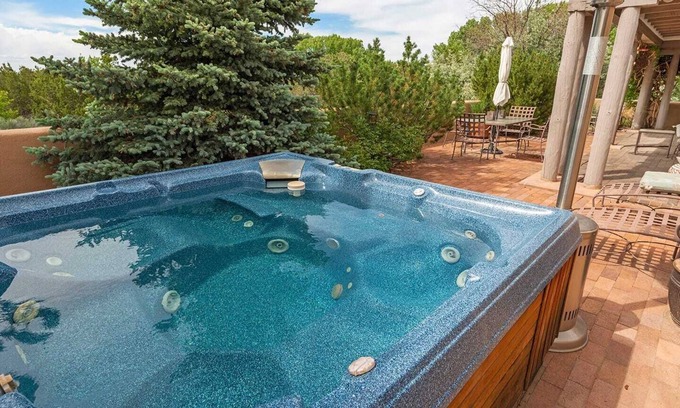 Quail Run House | 2-Bedroom Condo at Quail Run - Golf | Tennis | Pool | Hot Tub & More