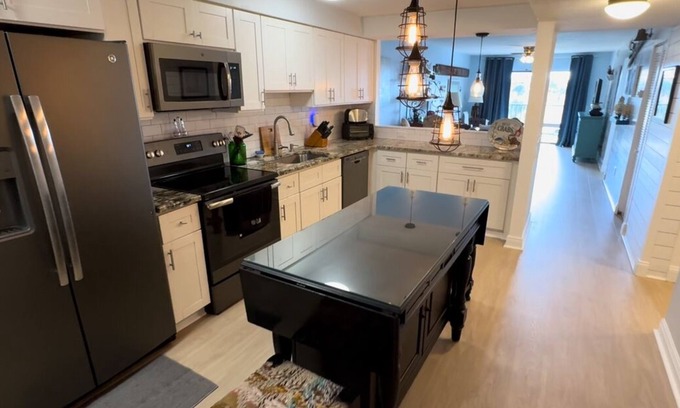 St. Pete Beach Condo | 2-bedroom condo in fabulous St. Pete Beach with AC, WiFi, quiet and convenient