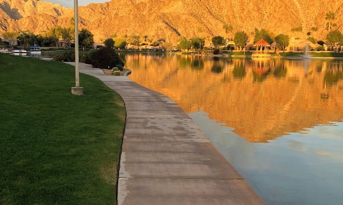 La Quinta Condo | 2-bedroom condo in La Quinta in gated community