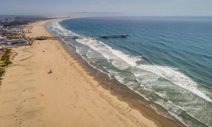 Downtown House | 2 Bedroom Condo In Downtown Pismo Beach. Sleeps 4
