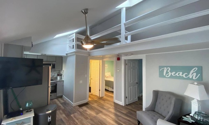 Dennis Port Condo | 2 bedroom condo right across from the Beach, great for family/friend vacations