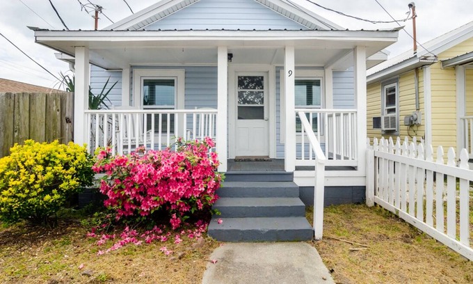 Kure Beach House | 2 Bedroom Cottage Steps from Beach!