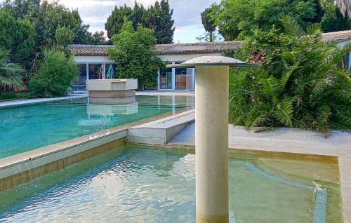 Aramon House | 2 Bedroom Cozy Home In Aramon