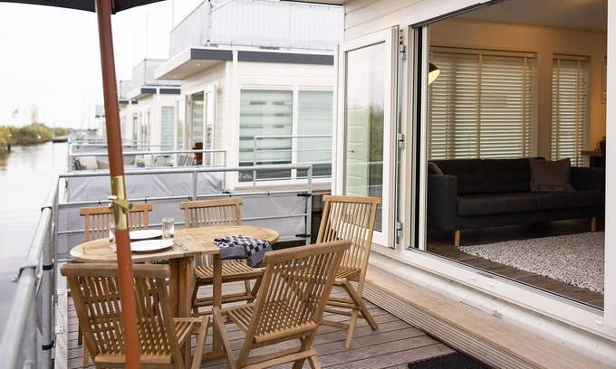 Municipality of Aalsmeer Boat Rental | 2 bedroom cozy ship in Aalsmeer