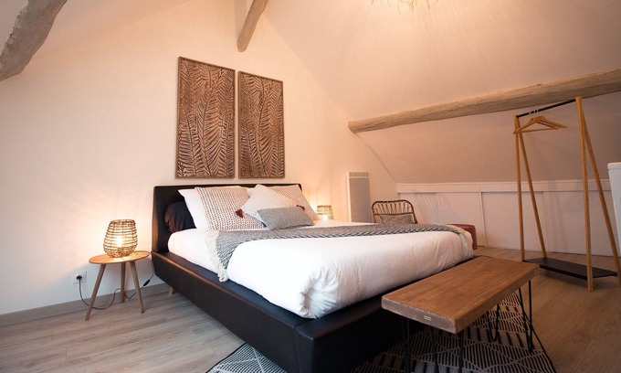 Pontoise Apartment | 2 bedroom duplex apartment in the center of Pontoise