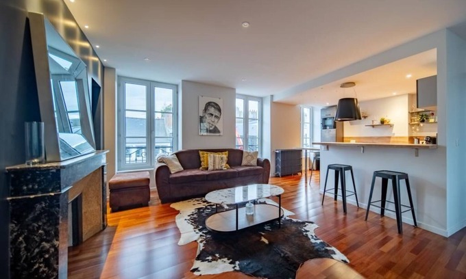 Cherbourg-en-Cotentin Apartment | 2-bedroom duplex apartment in the heart of the city