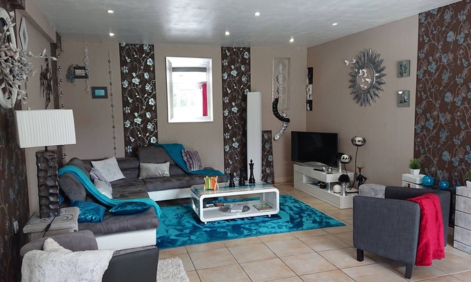 Saint-Quay-Portrieux House | 2 bedroom house, 500m from the beach and shops.